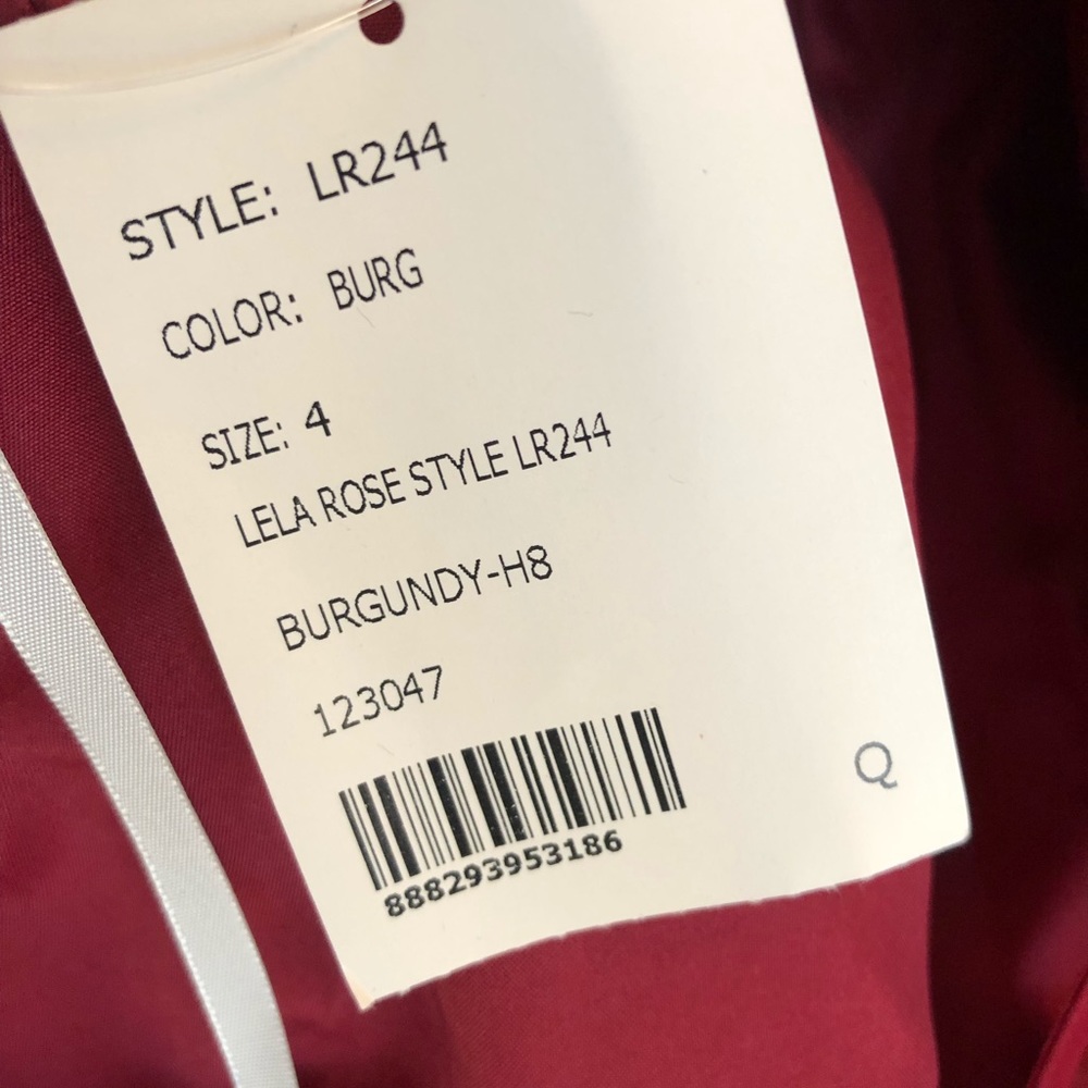 Lela Rose Gown - Picture 12 of 15